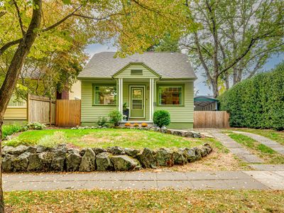 2543 NE 12th Ave
