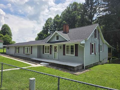 Property at 70 Greenbrier Dr, Lost Creek, WV