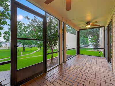 102 E Lakeview Ter
