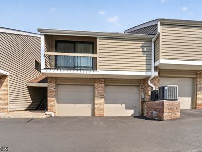 Property at 68 Overlook Dr, Clinton, NJ