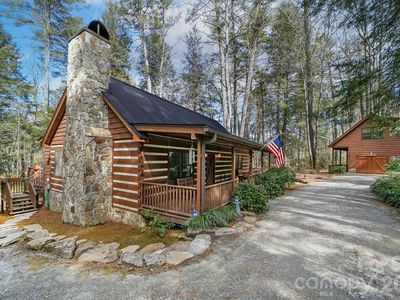 380 Cedar Ln