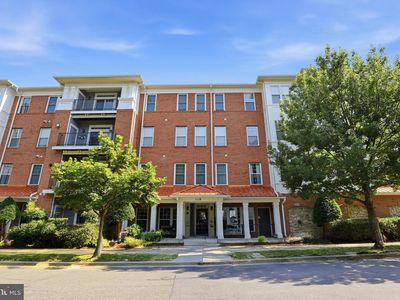 110 Chevy Chase St APT 207