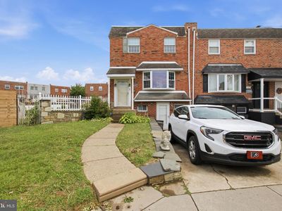 3074 Secane Pl