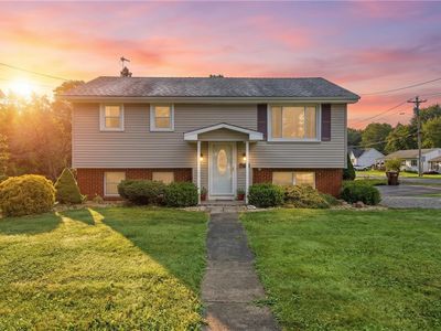Property at 412 Highland Ave, Grove City, PA