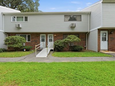 Property at 35 Sheri Ln Unit 35, Agawam, MA
