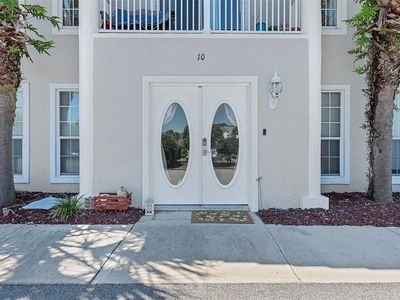 100 Palm Harbor Pkwy APT 10