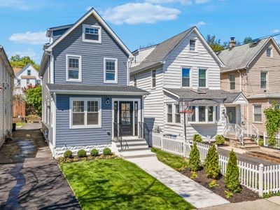 165 Jerome Pl