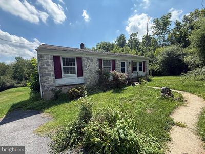 2320 Elizabeth Ave