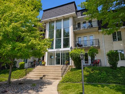 2608 186th St APT 205