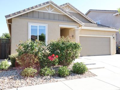 2278 Middlebury Dr