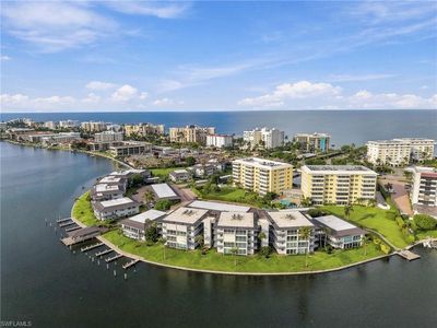 3410 Gulf Shore BLVD N #304