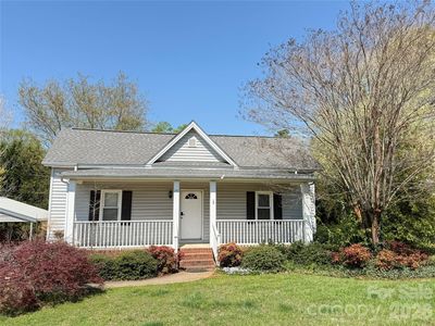 240 Nixon Rd