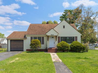 2644 Van Dyke Avenue