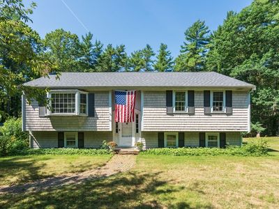 Property at 88 Upland Rd, Plympton, MA