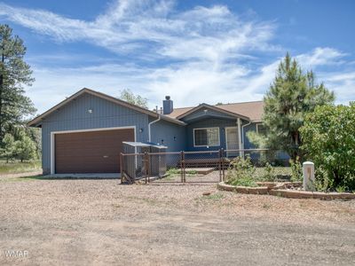 2303 E Rosemarie Ct