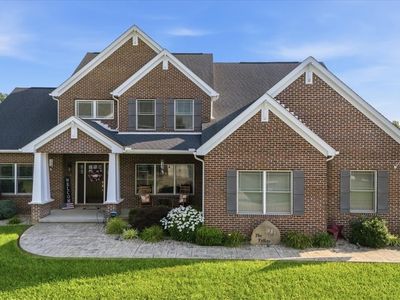86 Imperial Dr