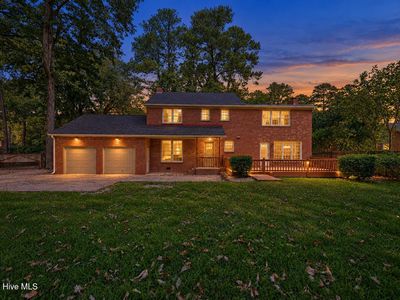 2207 Stallings Drive
