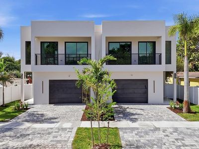 1135 NE 11th Ave