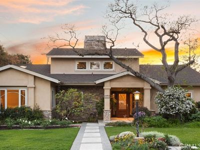 1221 N Cambridge Ave