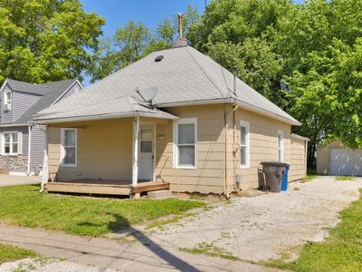 911 Leland Ave