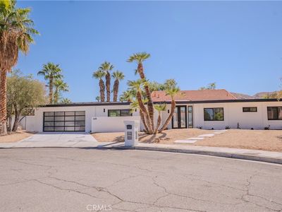 3495 E Loma Vista Cir