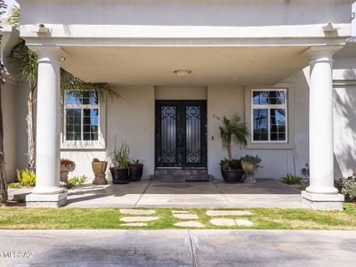 2581 N Alabang Hills Dr