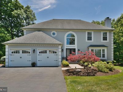 552 Zinn Dr