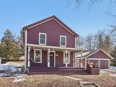 108 Grove AVENUE