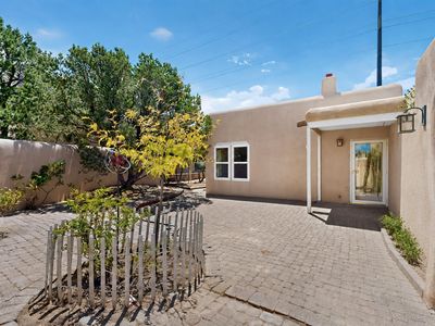 2733 Via Venado