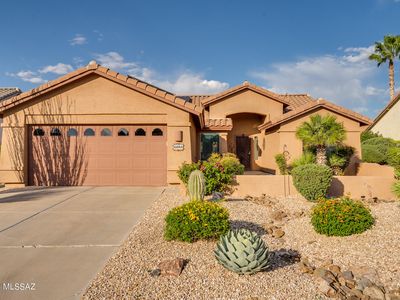 2051 E Desert Fox Dr