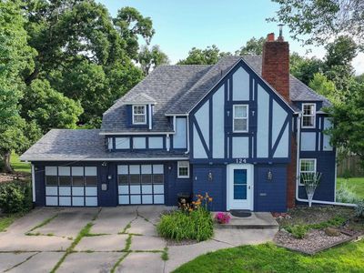 124 W Alta Vista Ave