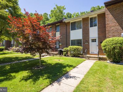 33 Strabane Ct