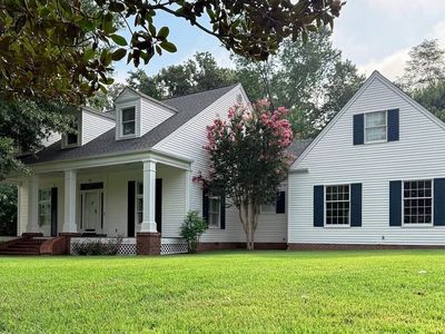 114 Arbor Crest Dr