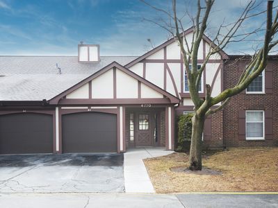 4770 Calvert Dr APT B2