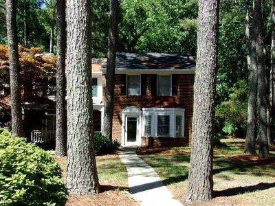 Property at 20 Corwin Cir, Hampton, VA