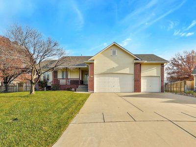Property at 530 Hemmen Terrace Ct, Colwich, KS
