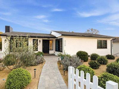 2720 El Prado Rd