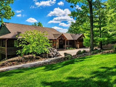 23180 Lake Ridge Dr