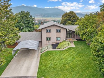 Property at 945 N Cedar St, Colville, WA