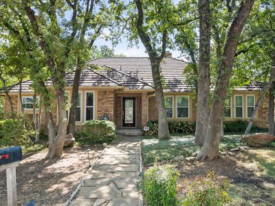 1919 Creek Wood Dr