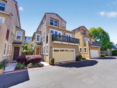 3574 Stout Pl