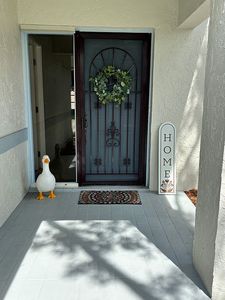 182 Temple Ave