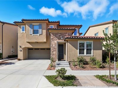 1883 Aliso Canyon Dr