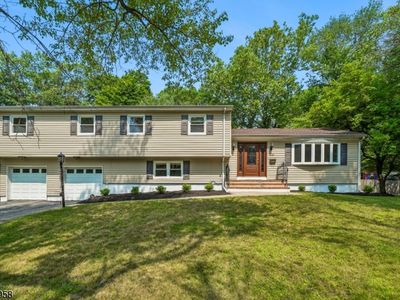 28 Brookside Pl