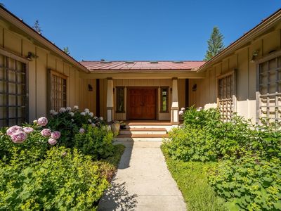 433873 Highway 20