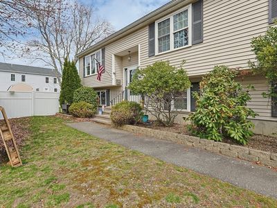 15 Joyce Ave