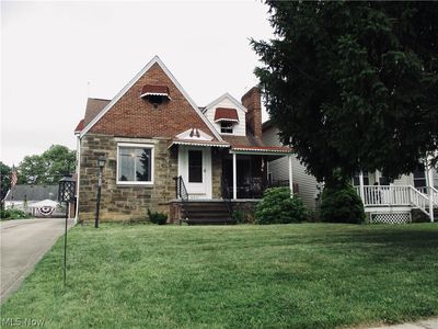 6411 Snow Rd