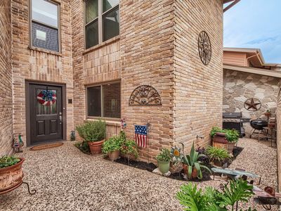 3403 RIVER WAY