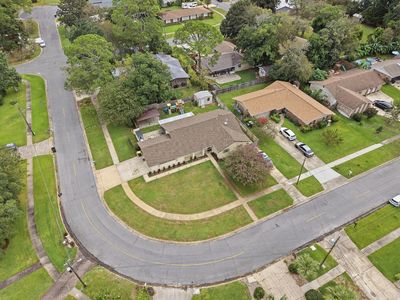 381 Marie Cir
