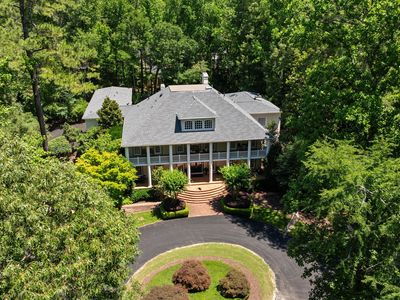 710 Walnut Dr